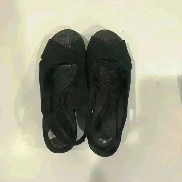 Women’s Crocs Black Heels Size 4 - Picture 6 of 8